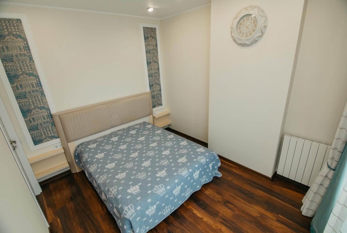 Three room apartment in old part of Batumi