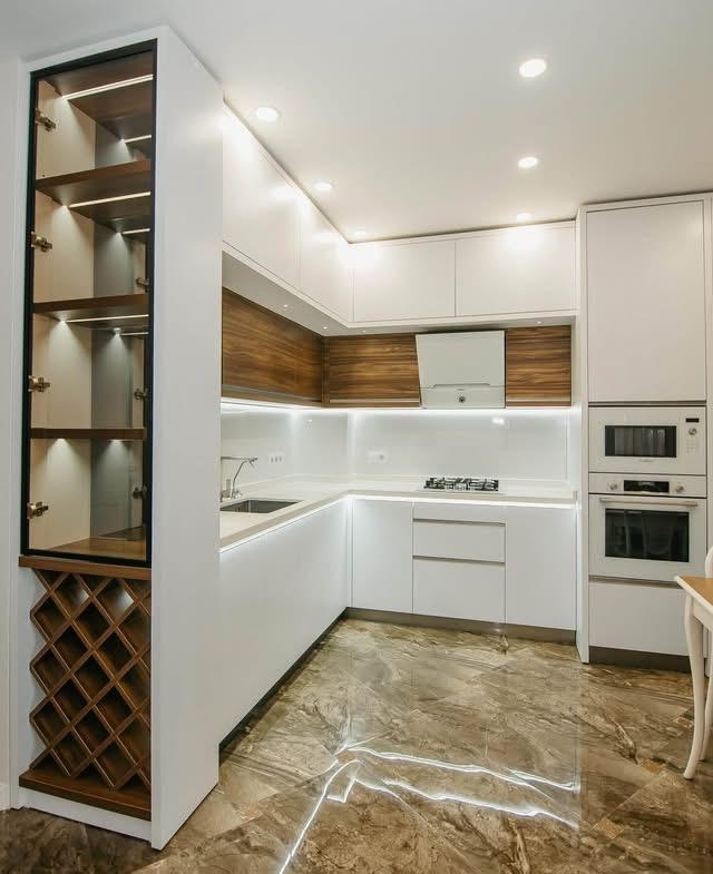 Three room apartment in old part of Batumi