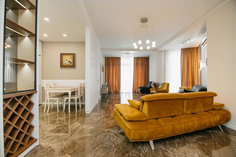 Three room apartment in old part of Batumi