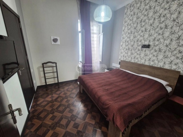 Three room apartment on Jordania street