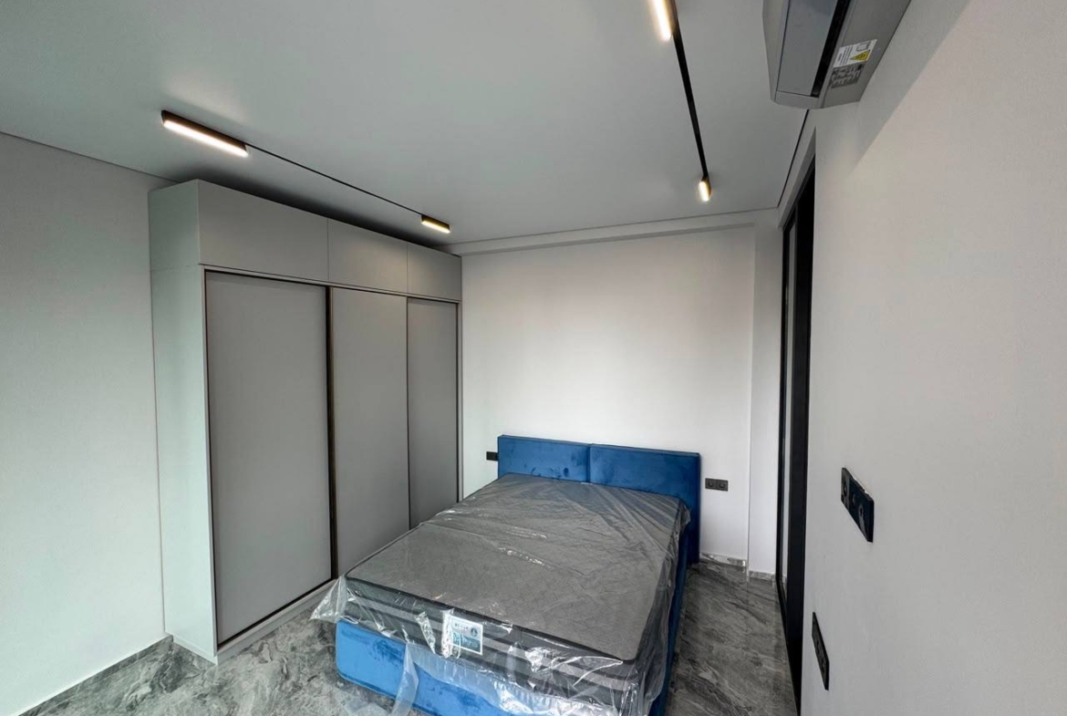 Three room apartment on Memed Abashidze street