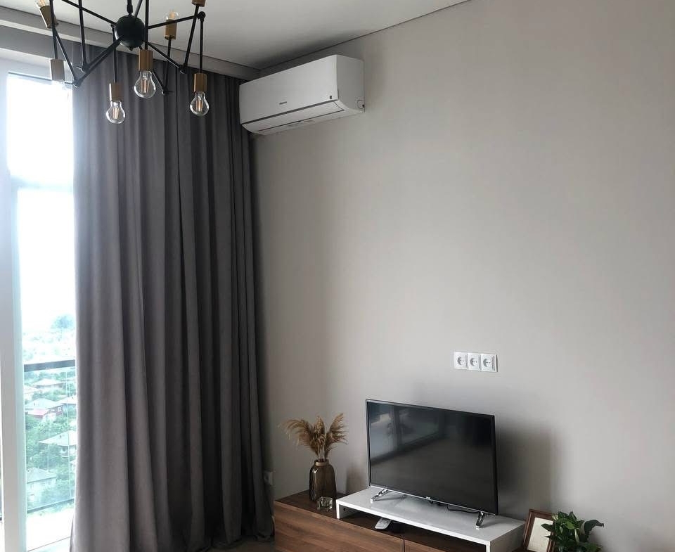 Two room apartment in Guru residence
