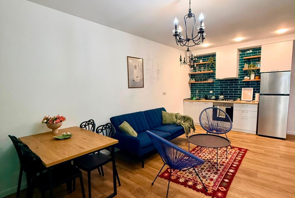 Two room apartment on Takaishvili street