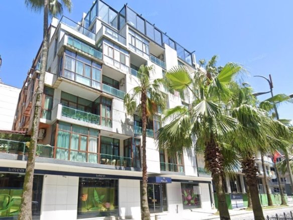 Two room apartment on Rustaveli avenue