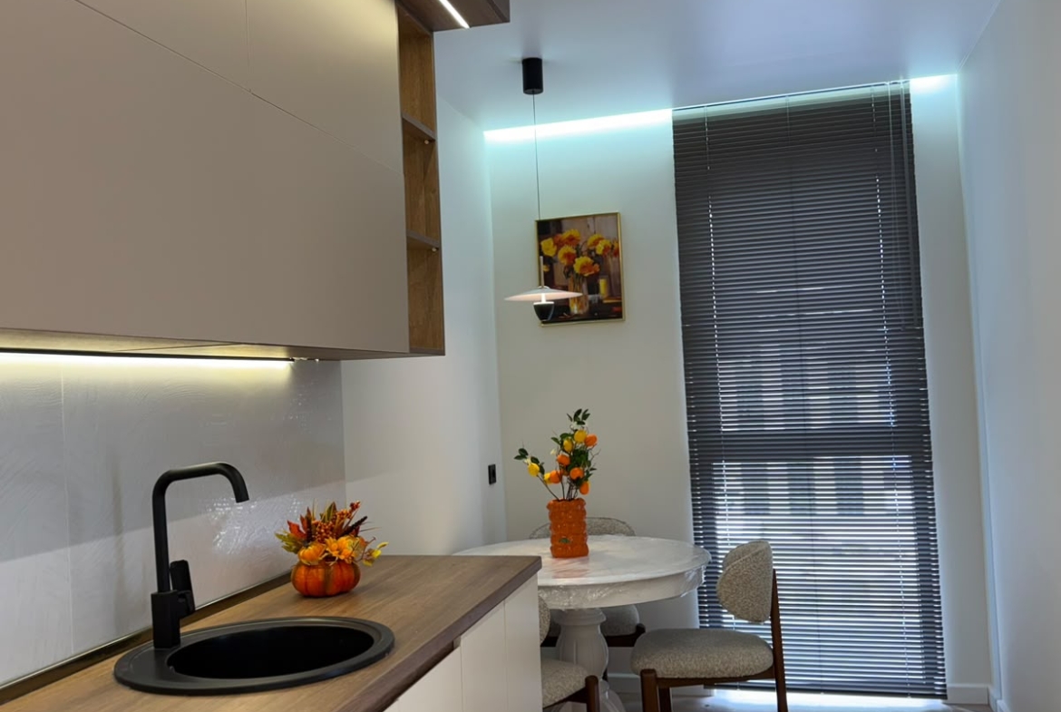 Two room apartment in Calligraphy Towers