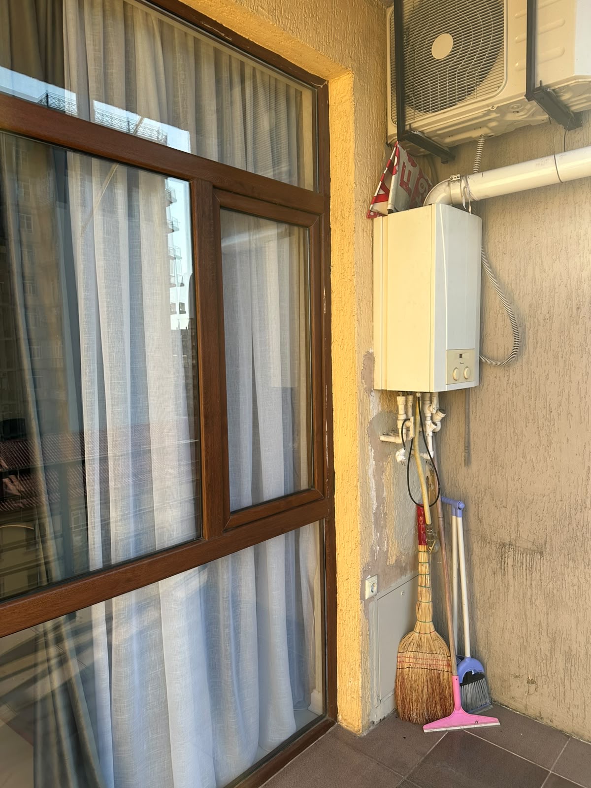 3f56b14b-57a3-4559-8790-9b4e59ef35f6 Two room apartment in Old part of Batumi, Chavchavadze street