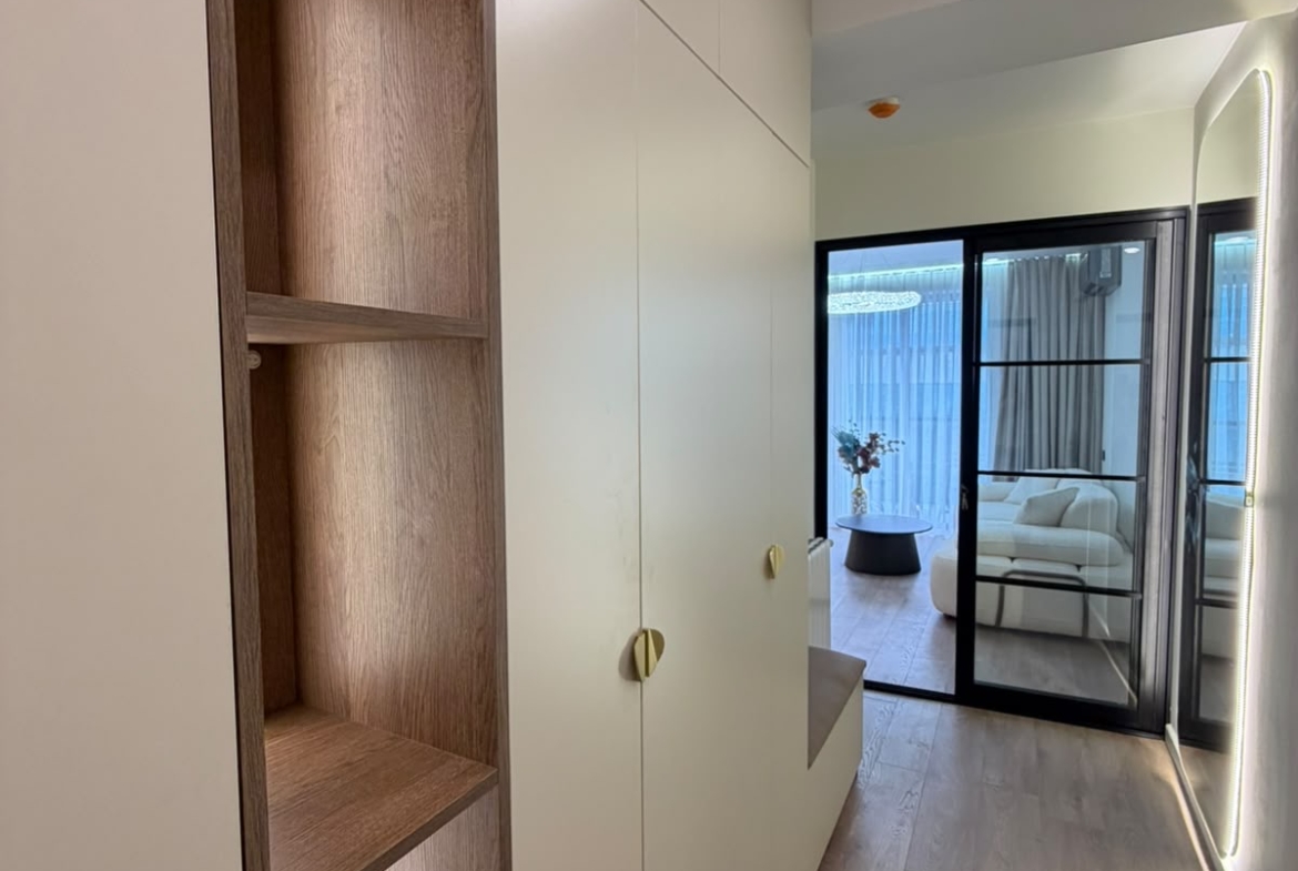 Two room apartment in Calligraphy Towers
