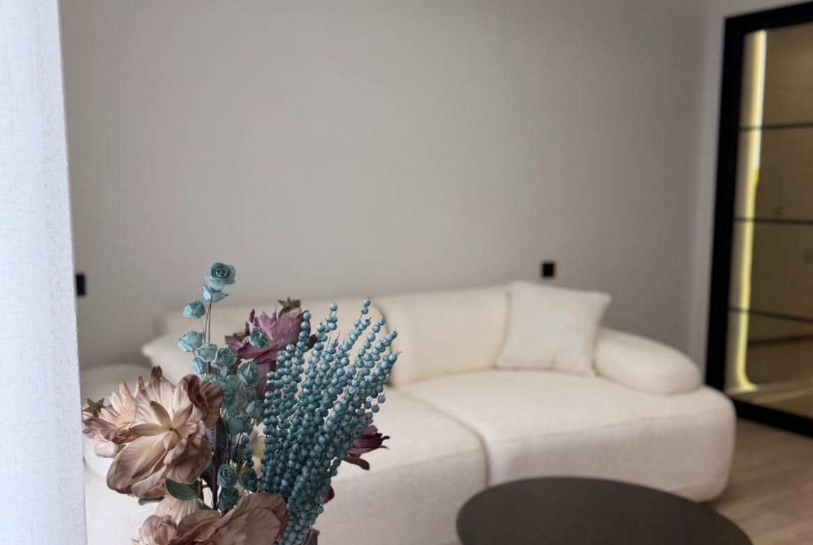 Two room apartment in Calligraphy Towers