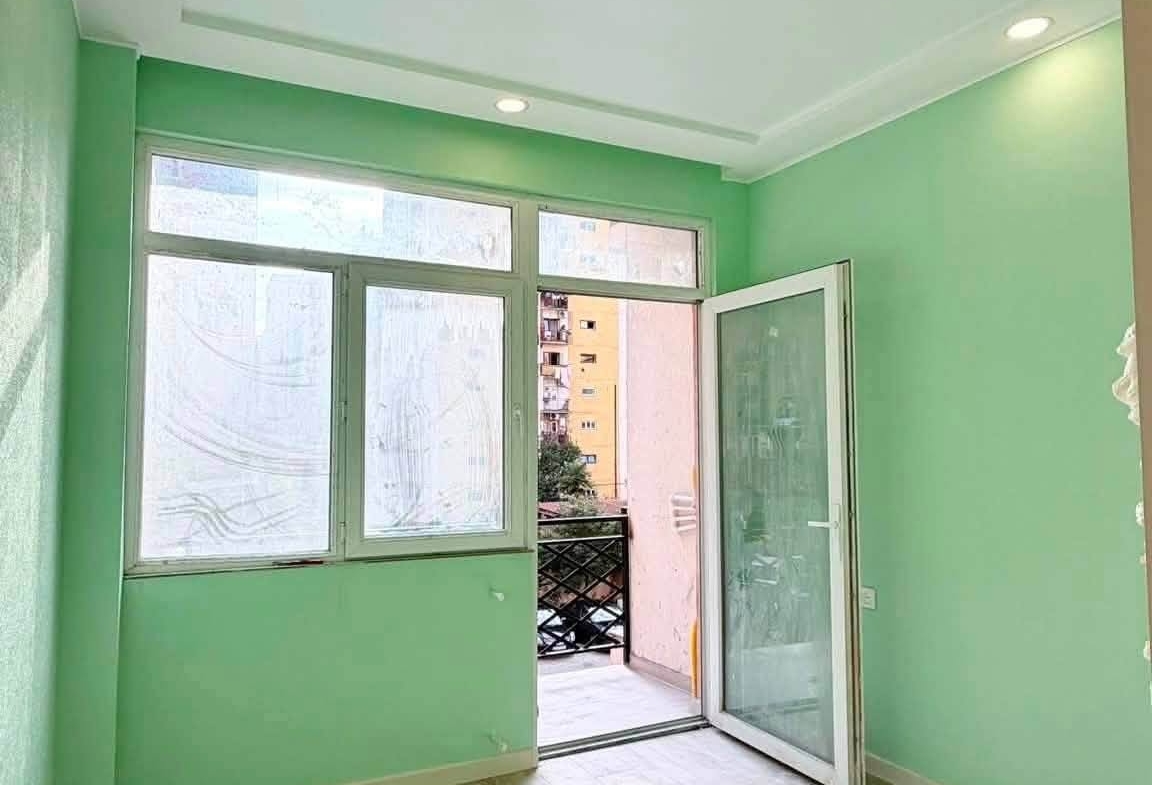 Three room apartment for sale in old part of Batumi