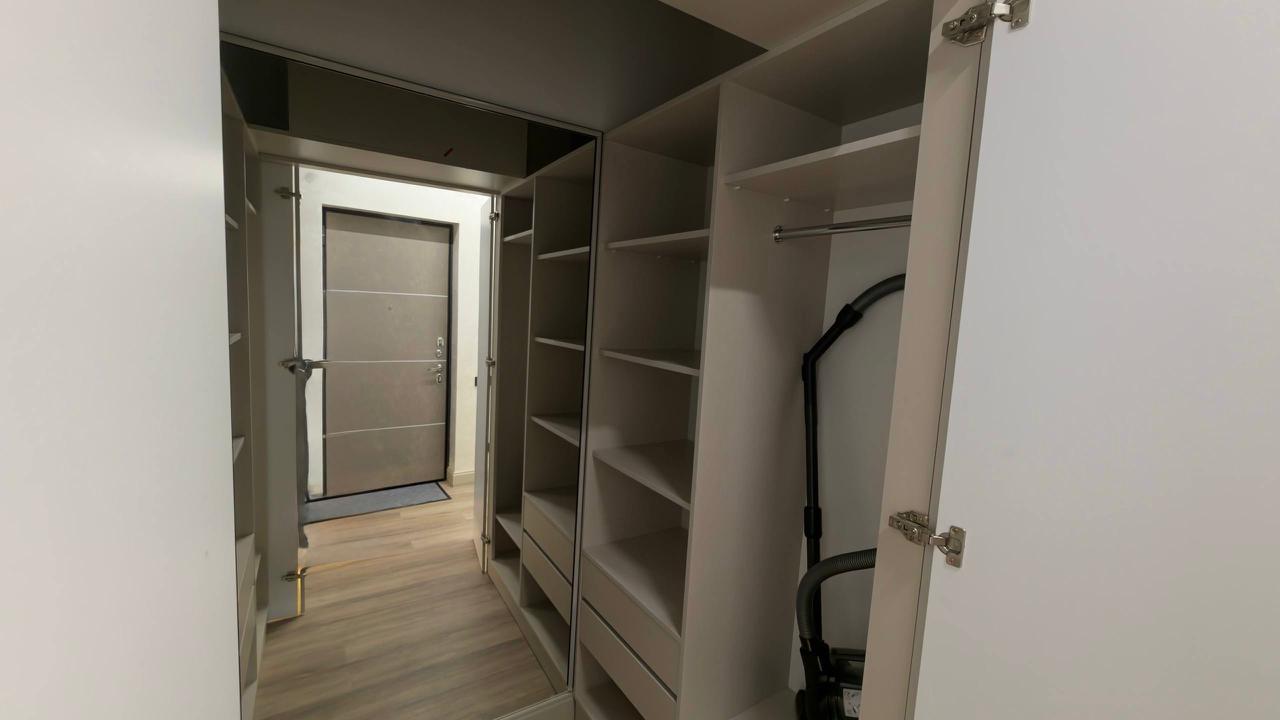 Two room apartment for sale in New Wave