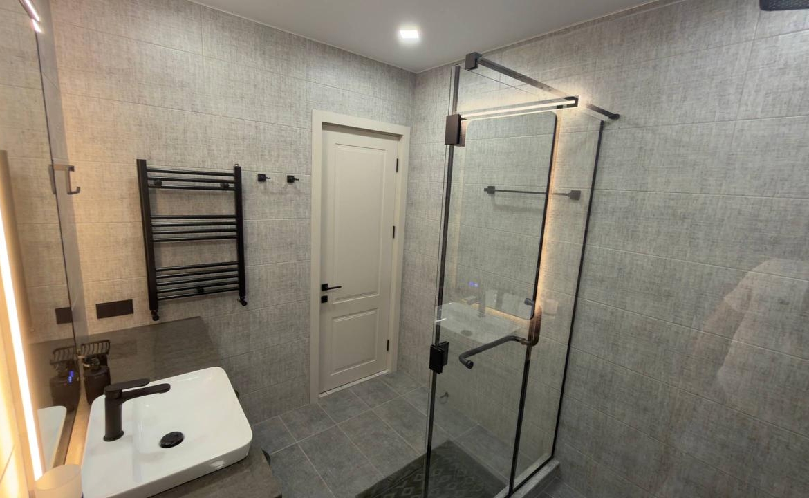 Two room apartment for sale in New Wave