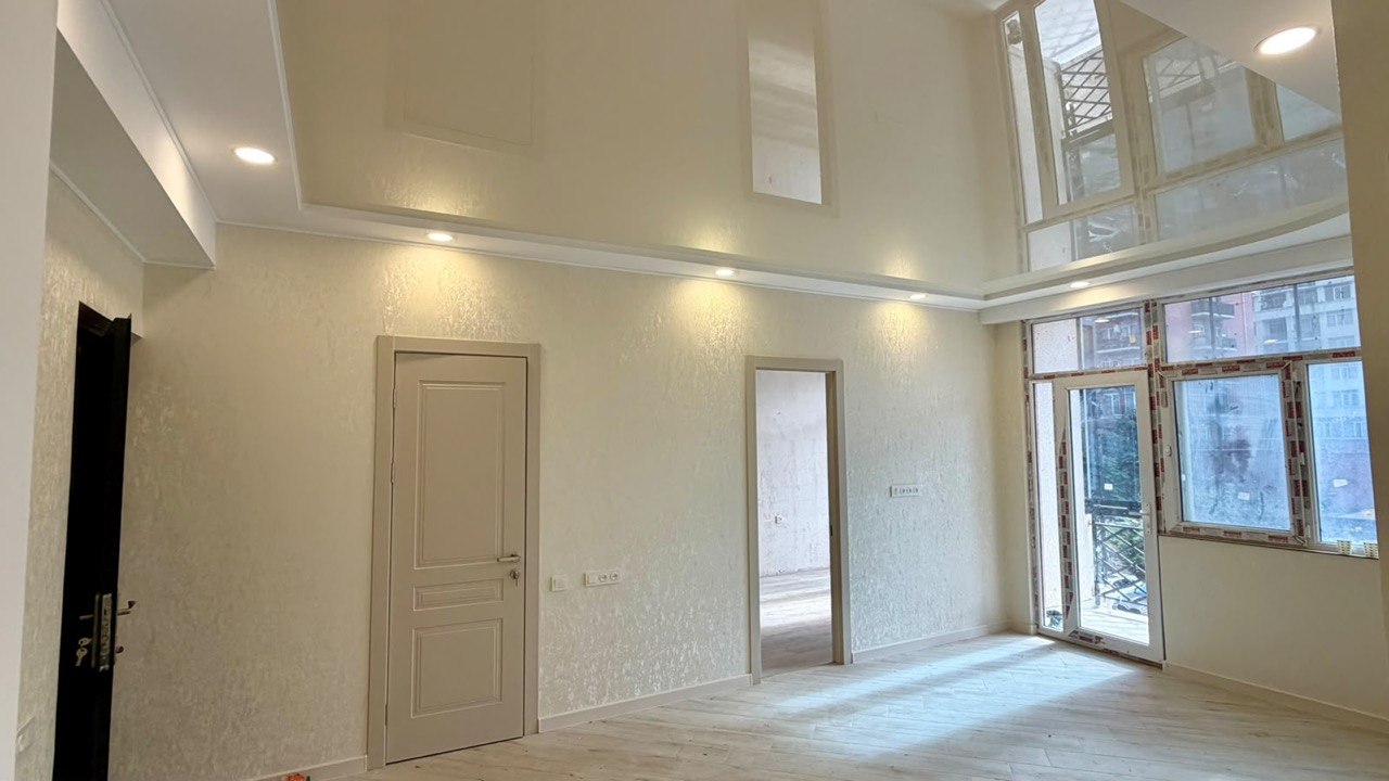 IMAGE 2026-09-11 18:48:34 Three room apartment for sale in old part of Batumi