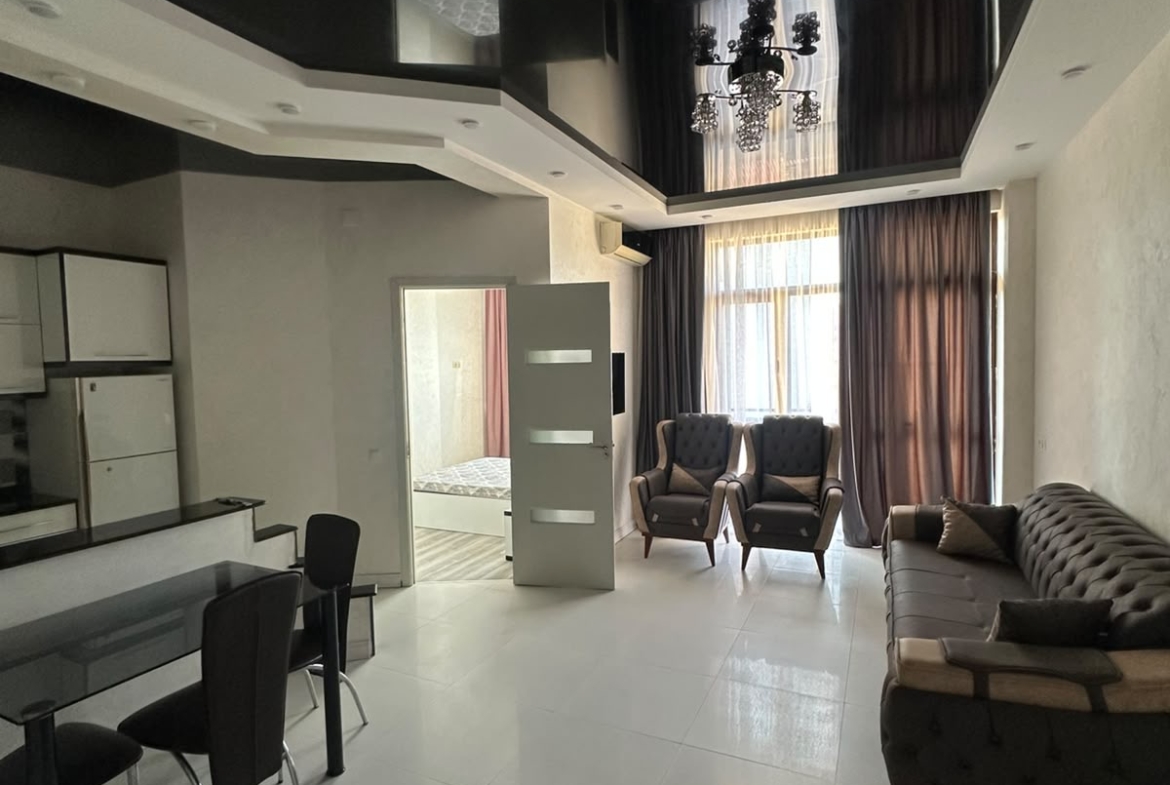 Two room apartment in Old part of Batumi, Chavchavadze street