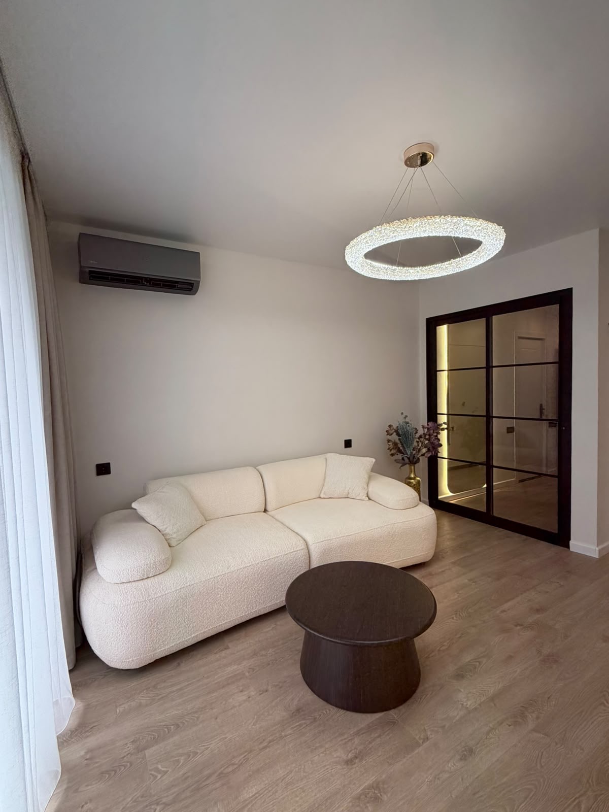 d4afe63b-816e-4290-8ebe-3657d18a684f Two room apartment in Calligraphy Towers