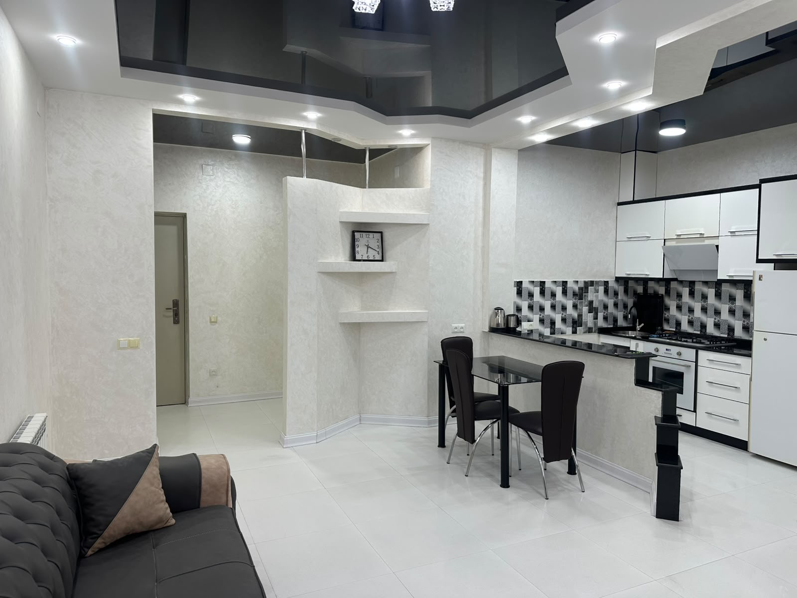 fd8aff32-612d-45f6-9f0f-db047e3f7b9b Two room apartment in Old part of Batumi, Chavchavadze street