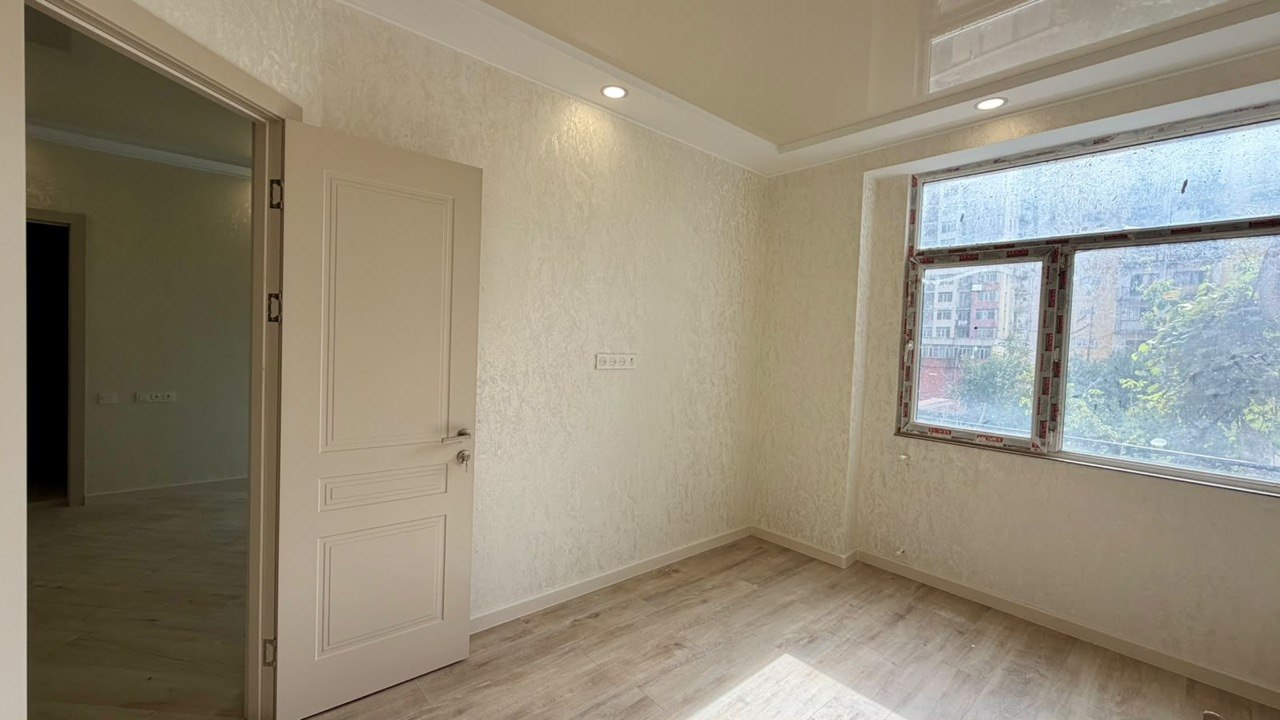 IMAGE 2026-09-11 18:48:48 Three room apartment for sale in old part of Batumi