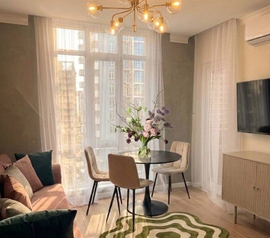 Two room apartment for sale on the New Boulevard